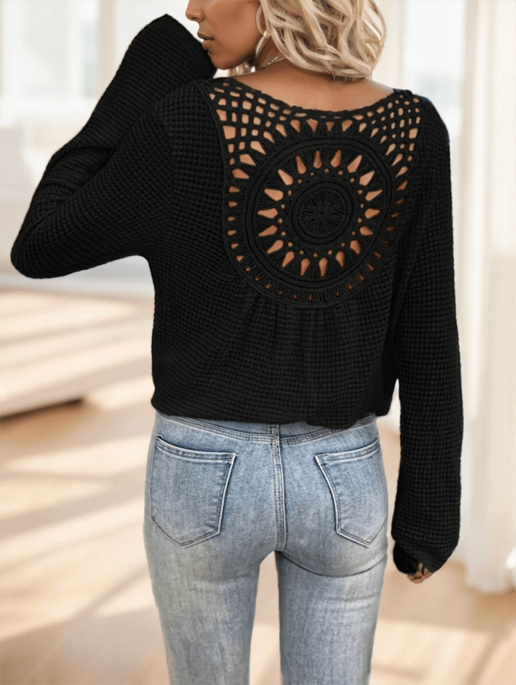Women'S Elegant V-Neck Long Sleeve T-Shirt With Contrast Lace Detail